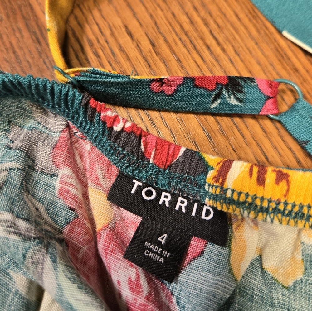 Torrid Fit &Flare Tunic Top 4X EUC - Picture 3 of 11